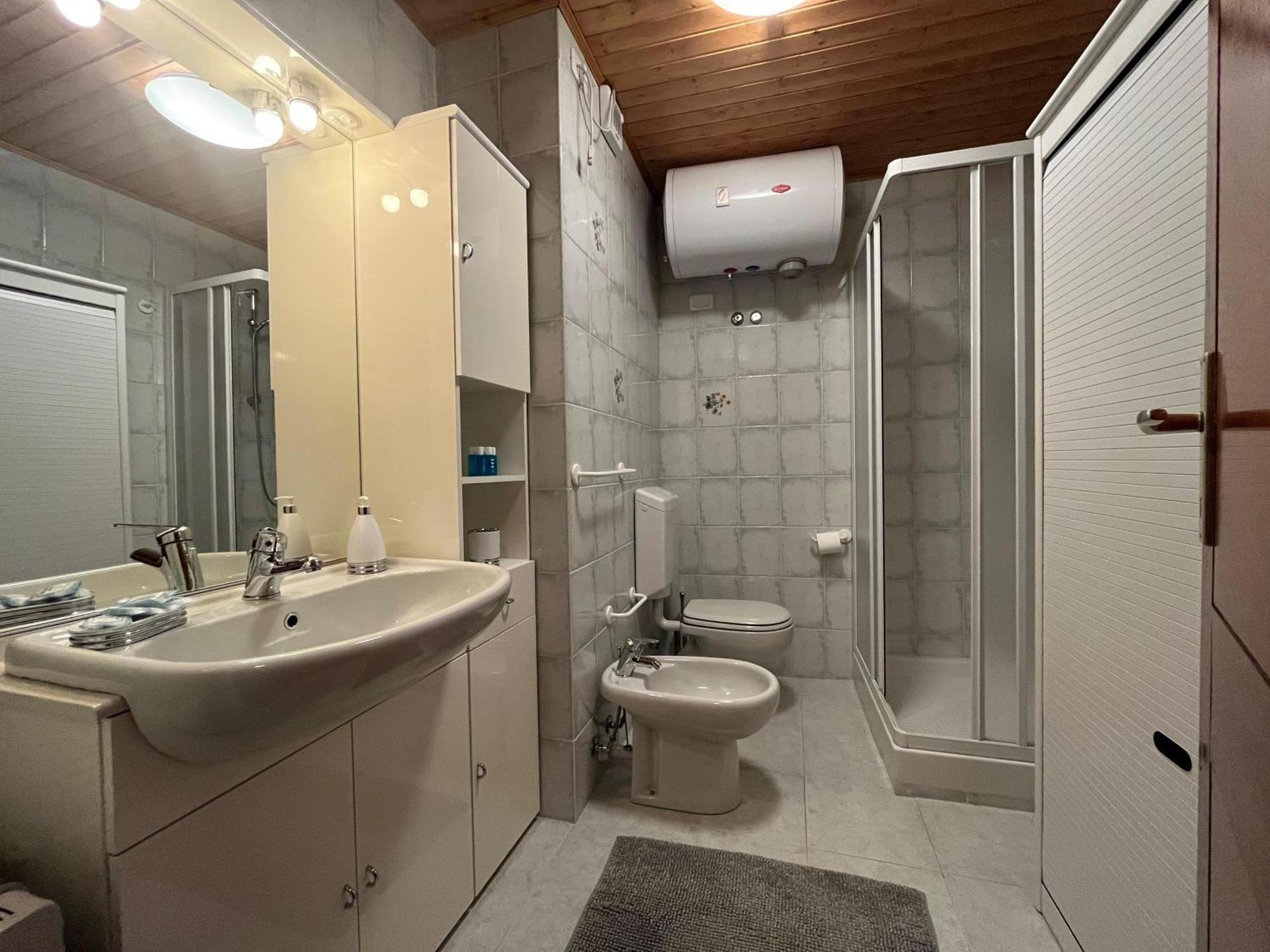 Soldanella Cervinia Apartment Vda Vacanze In Vetta Cir 0253 Breuil-Cervinia Eksteriør billede